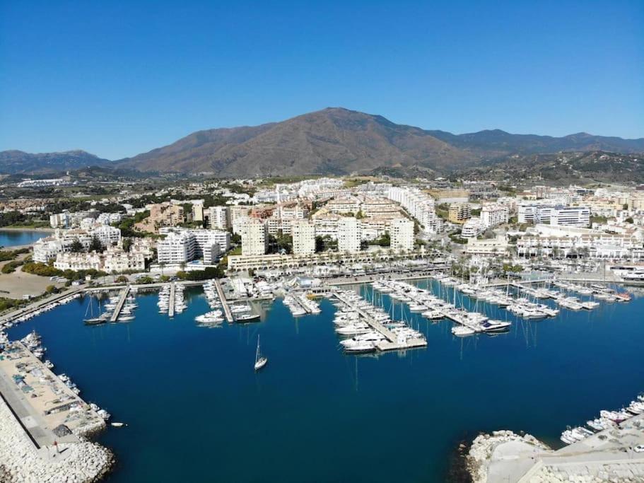 Room City Estepona Castillo Exterior foto